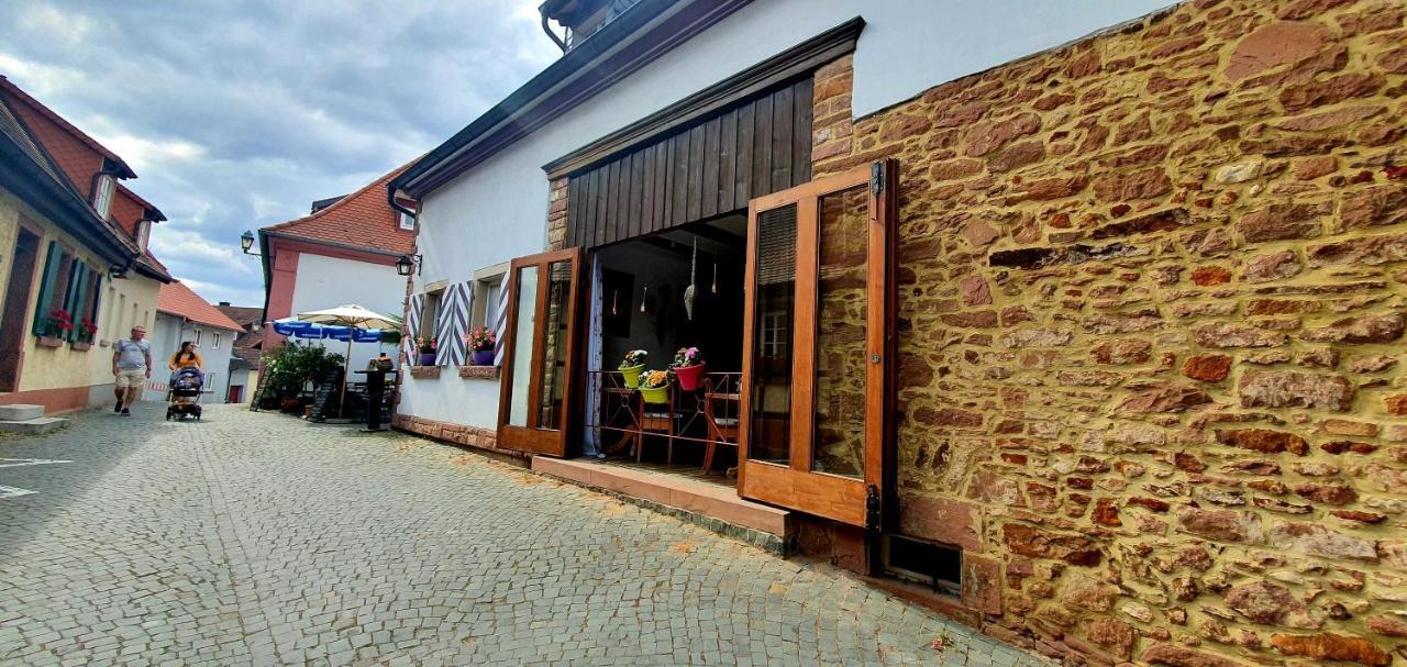 Hotel Landgasthaus "Zum Engel" Neuleiningen Exteriér fotografie