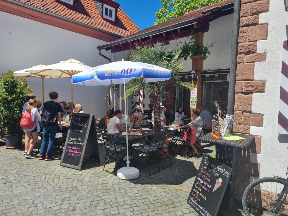 Hotel Landgasthaus "Zum Engel" Neuleiningen Exteriér fotografie